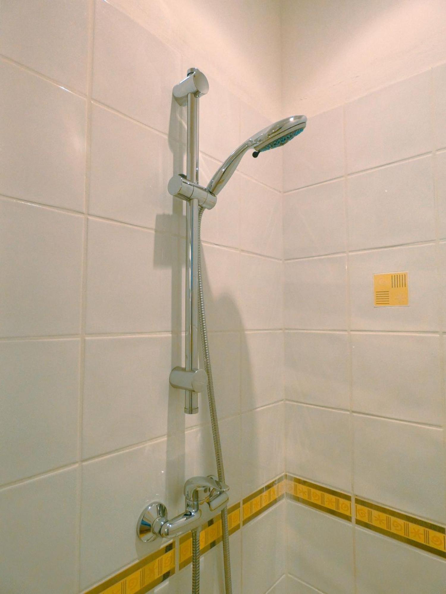Chambre D'Hote L'Oree Des Buis Vouille  Ngoại thất bức ảnh