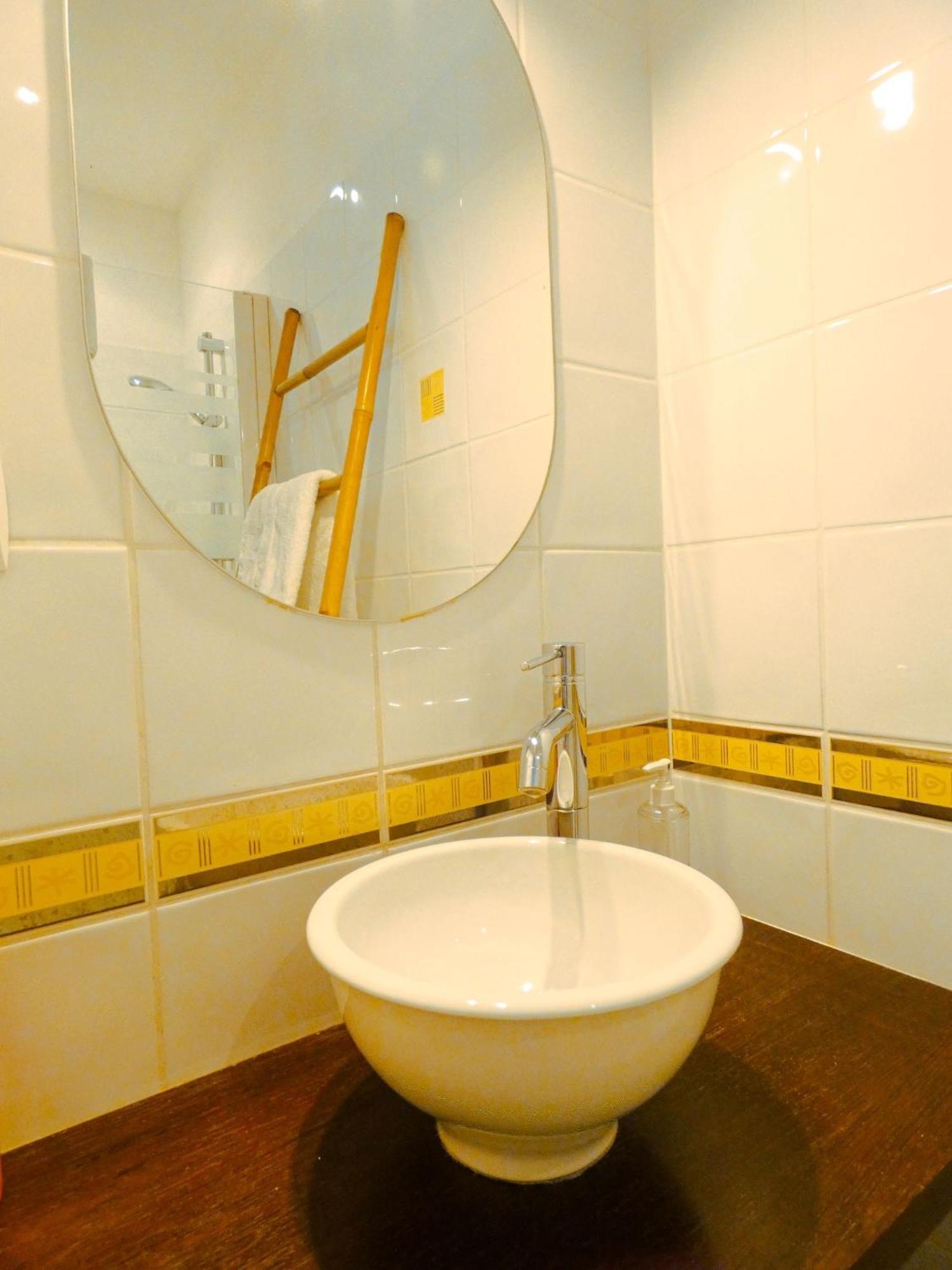 Chambre D'Hote L'Oree Des Buis Vouille  Ngoại thất bức ảnh