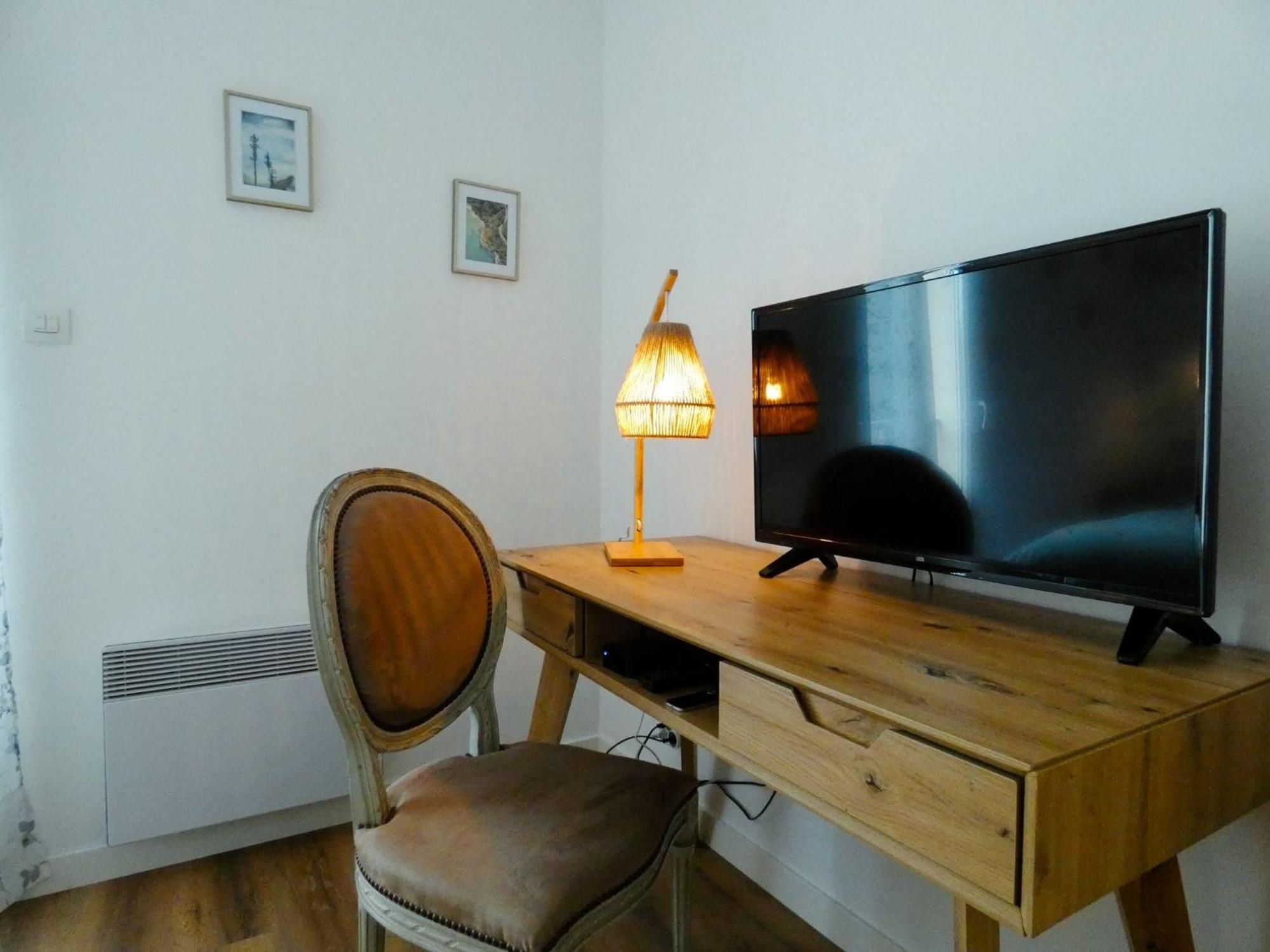 Chambre D'Hote L'Oree Des Buis Vouille  Ngoại thất bức ảnh